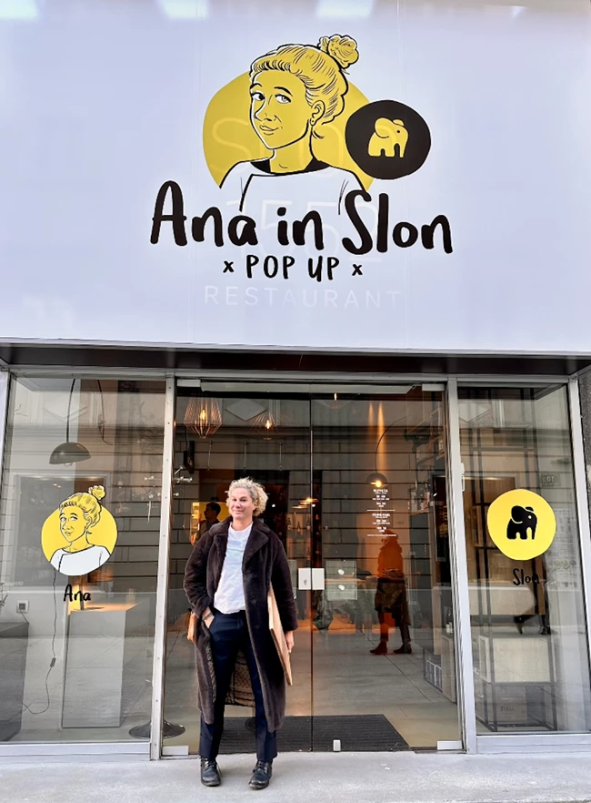 Ana in Slon