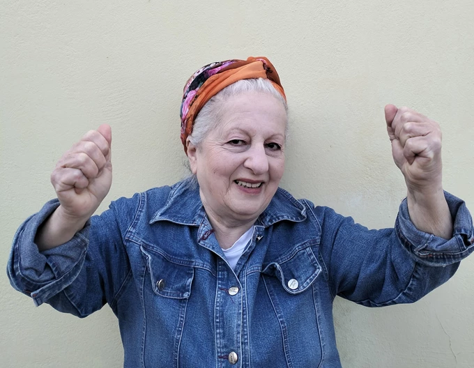 Stand-upάντεχα με καινούργιες ταυτότητες, Ελένη Γερασιμίδου