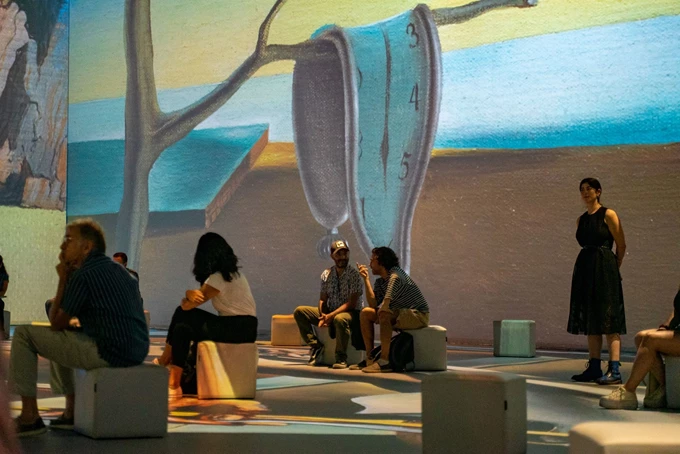 Dali Cybernetics