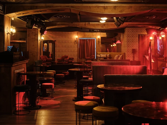 Το Doors στο Κολωνάκι 2