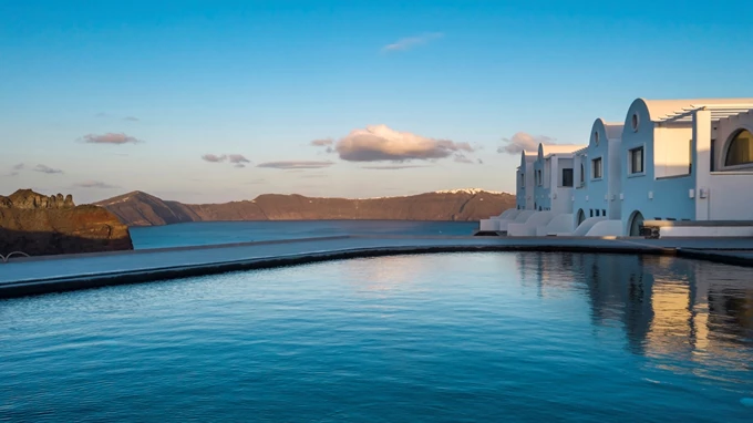 Το ξενοδοχείο The Duchess στη Θηρασιά