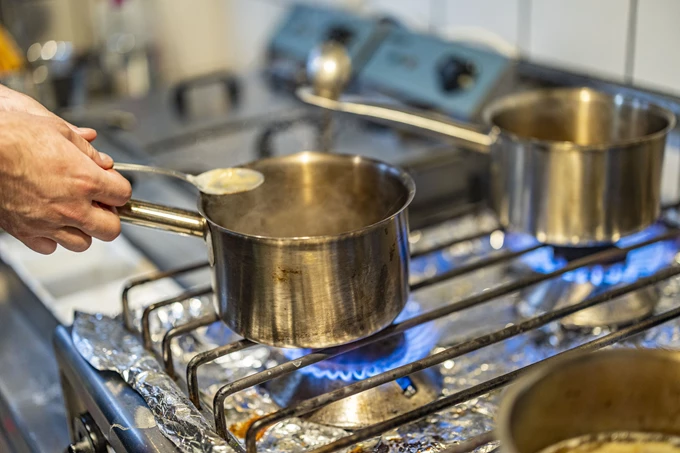 Το νέο μεζεδοπωλείο της Μαρίνας Χρονά, Meigma, στον Κεραμεικό 9