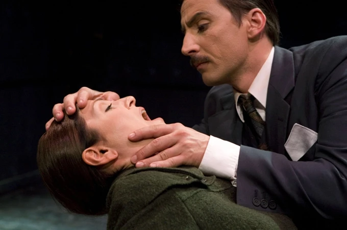 ΤΟ ΚΤΗΝΟΣ ΣΤΟ ΦΕΓΓΑΡΙ