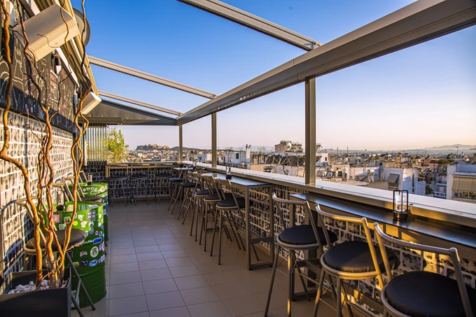 Το μπαρ Κόκορας στην Κυψέλη 7