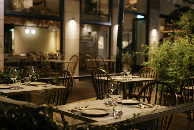 Το εστιατόριο Fine Mess στο Κολωνάκι 5