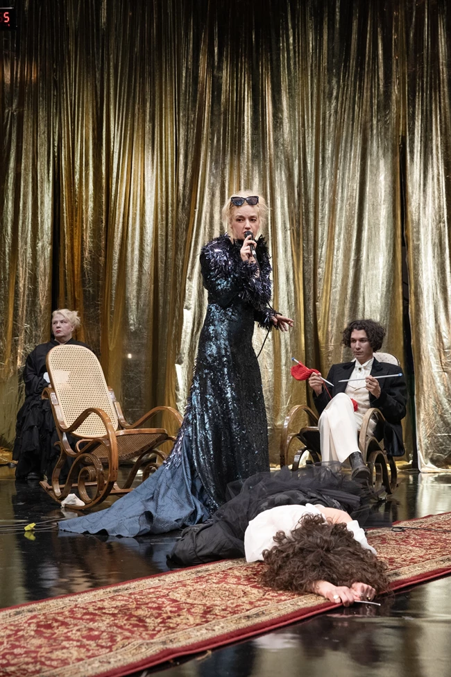 Και λέγε λέγε