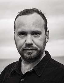 valdimar_johannsson_fot_bjarni_eiríksson