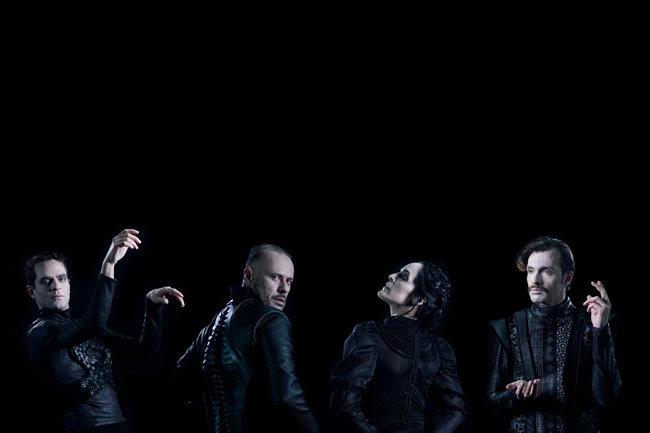 Μικροί πυροβολισμοί μέσα στη νύχτα