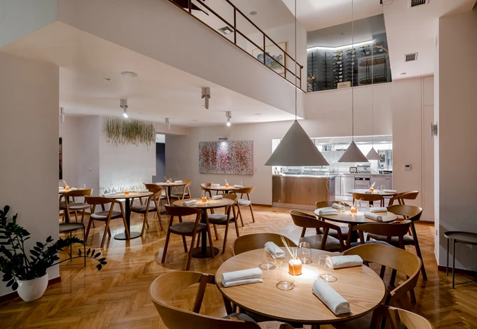 Demure Restaurants Seeds