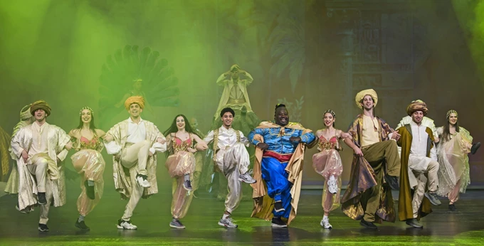 Αλαντίν παράσταση