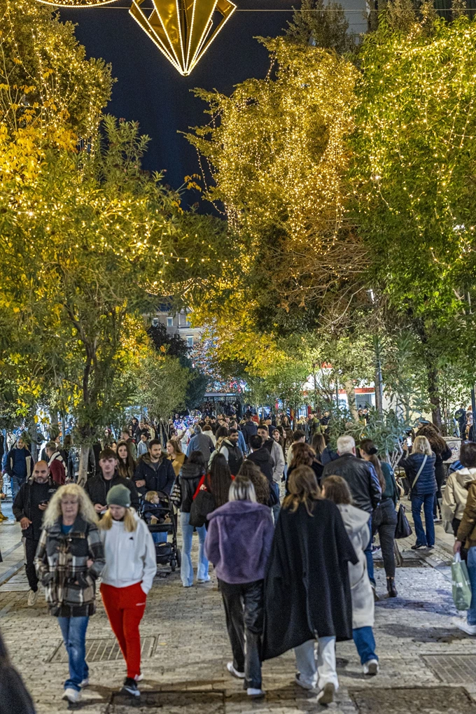 Χριστούγεννα 2024 Σύνταγμα