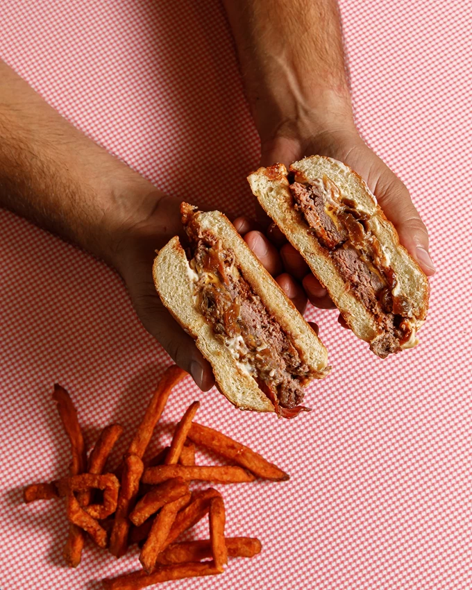 Το εστιατόριο Sam Burgers στο Περιστέρι 10