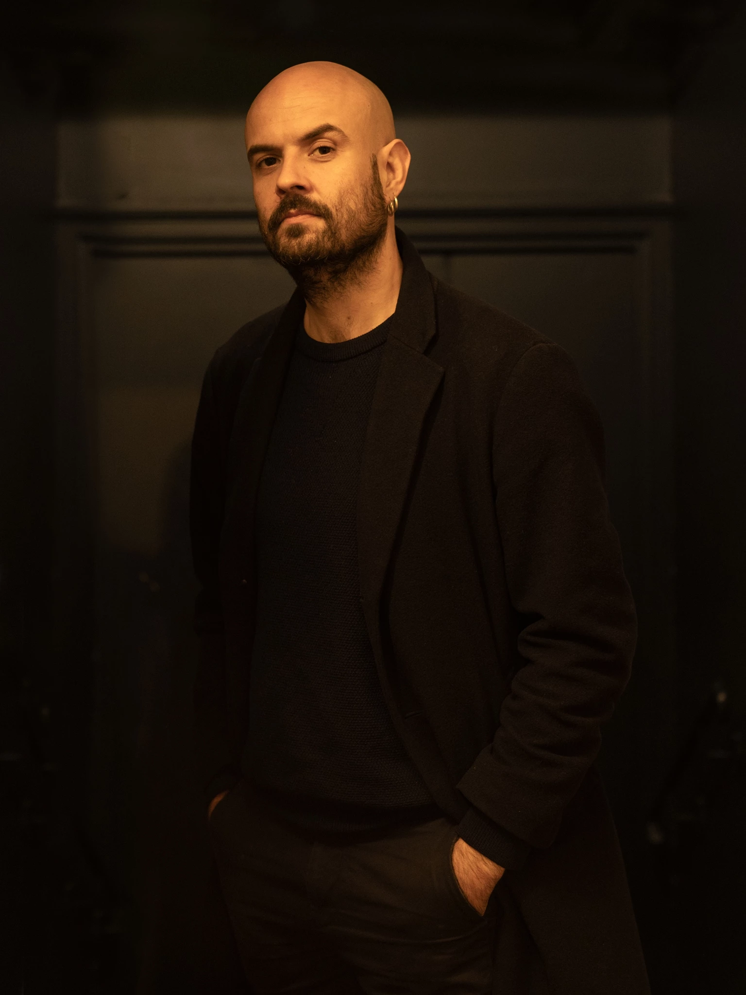 Για τη Ζιλιέν Γκοσλέν, το θέατρο δεν υπάρχει για να μας παρηγορεί αλλά για να μας εκθέτει