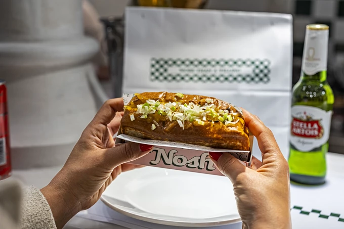 Το νέο street food Nosh στο Κολωνάκι