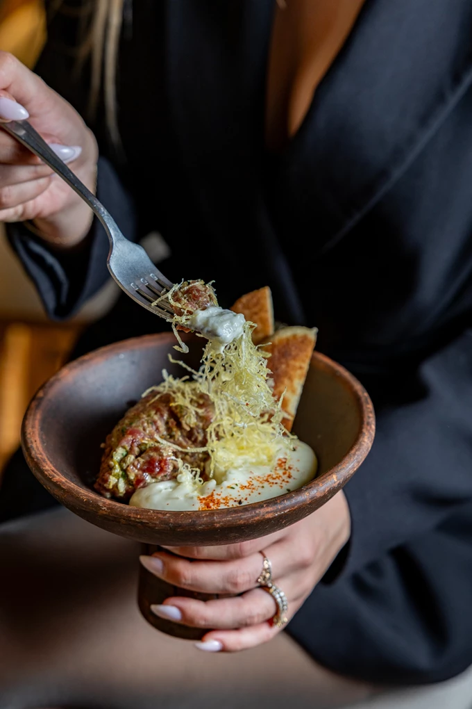 Το Yphes Eclectic Eatery 13