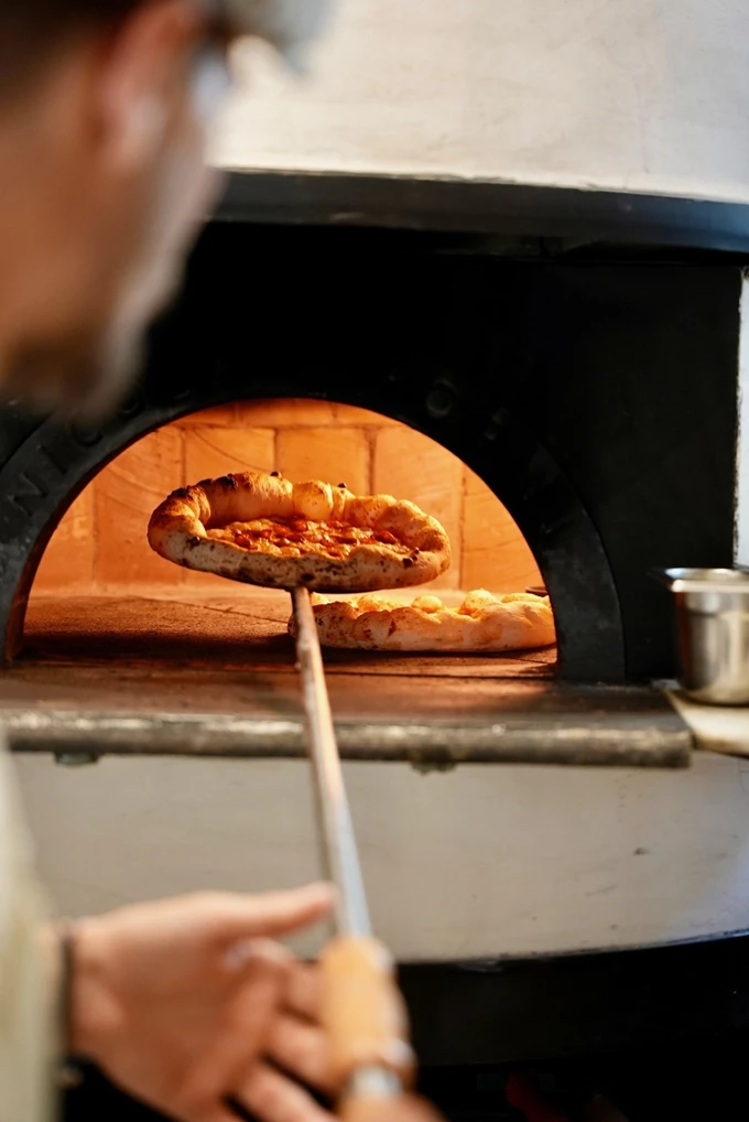 Η πιτσαρία Puff Daddy στην Πεύκη 3