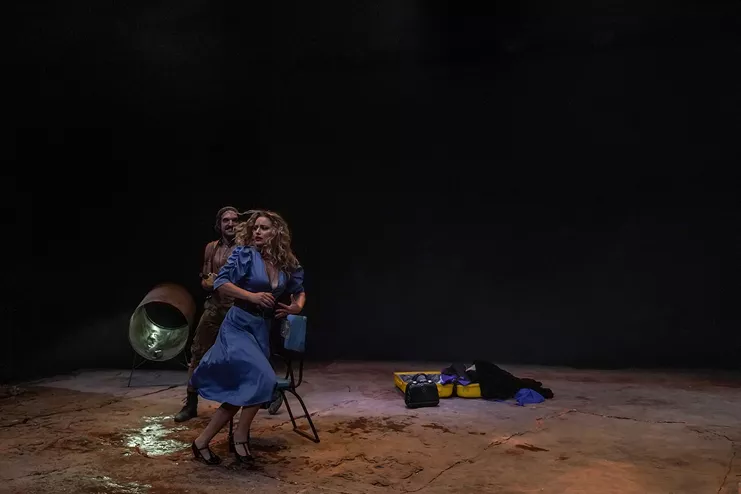 Αγώνας νέγρου και σκύλων