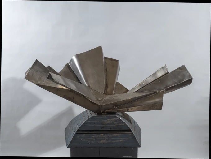 Νίκος Χουλιαράς, Ζωγραφική – Γιώργος Χουλιαράς, Γλυπτική