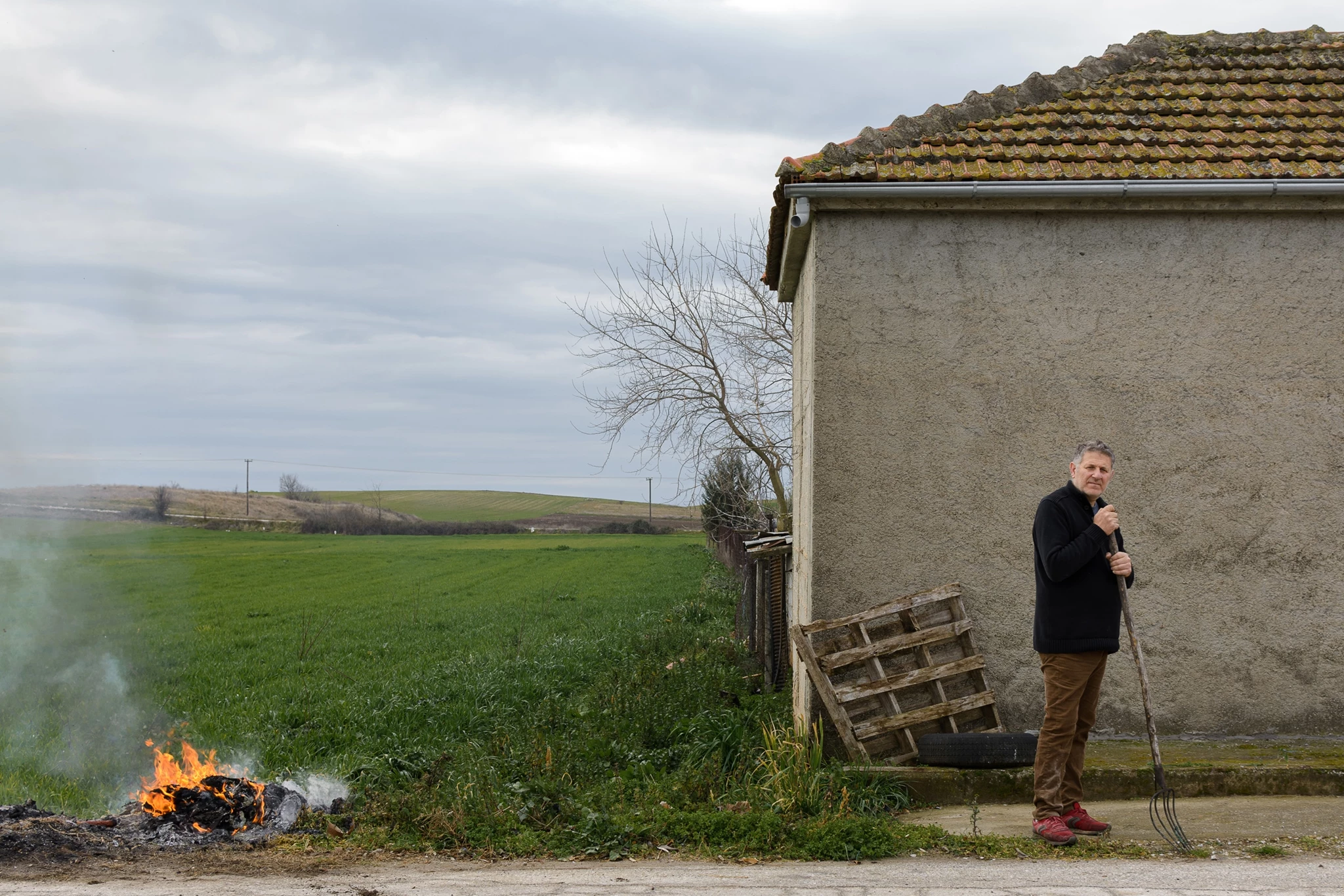 Βασίλης Νεμπεγλεριώτης. Ιστορίες του κάμπου