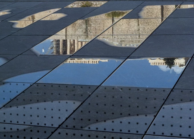 Τι βλέπουν τα αγάλματα