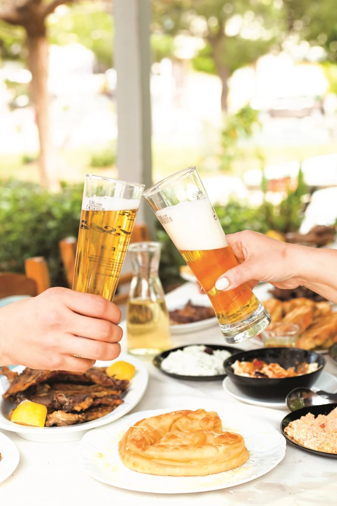 ένα και ένα