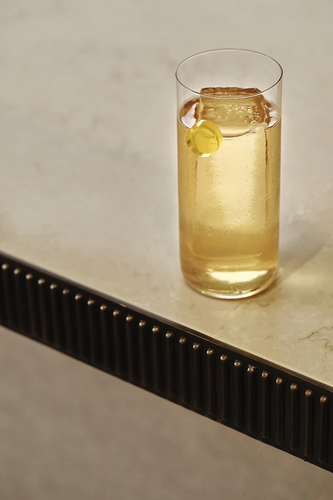 Το νέο μπαρ George, The Lobby Bar, στο ξενοδοχείο King George 4