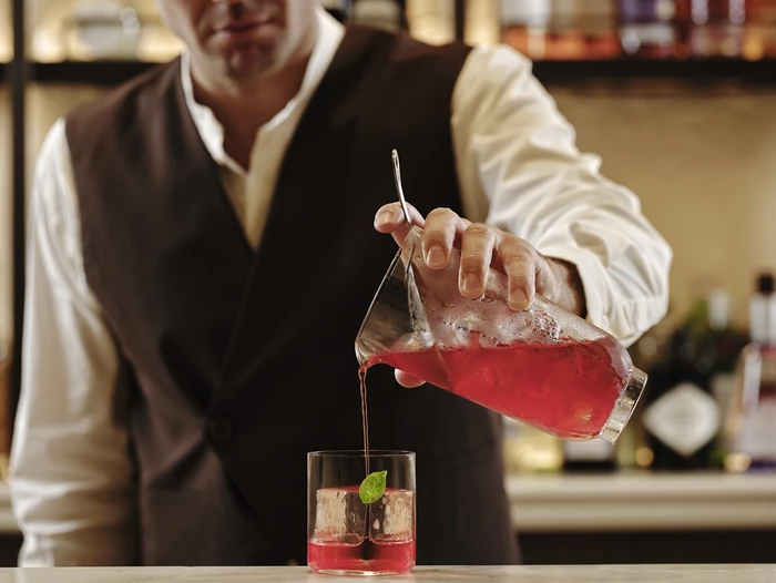 'George, The Lobby Bar': Στο King George για το νέο του μπαρ