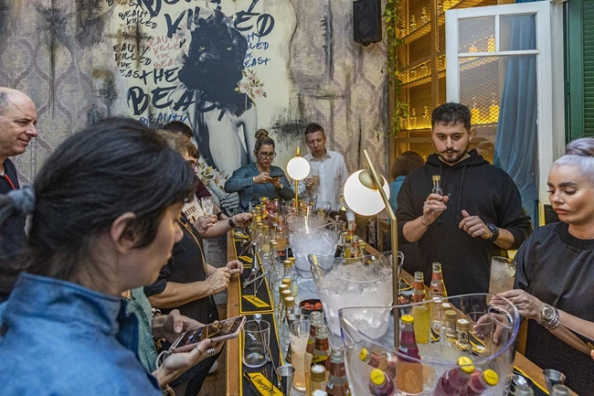 Schweppes exclusive cocktail seminars vol.4 στο Beauty Killed The Beast 20