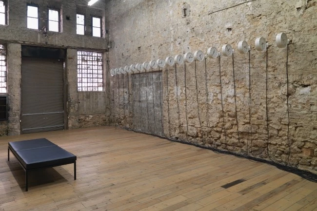 Άποψη εγκατάστασης, μητέρες, Rodeo, Πειραιάς, 2022