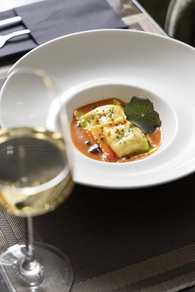 Η καρδιά του Αγίου Βαλεντίνου χτυπά στο Plaza Café του NJV Athens Plaza 3