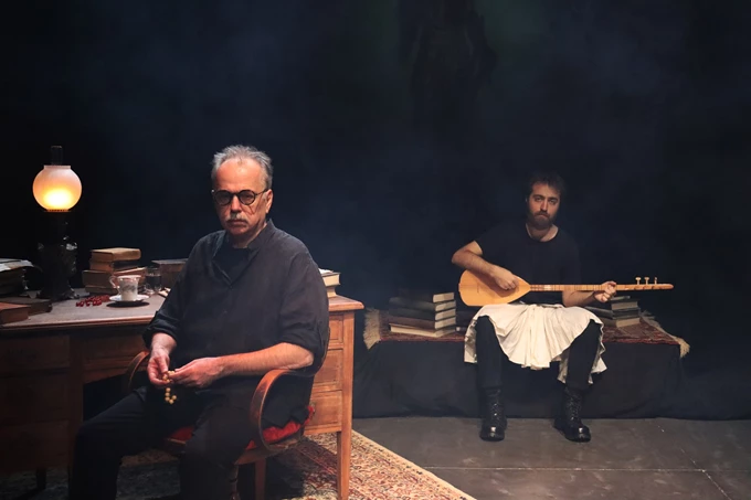 Ο Πετρόμπεης Μαυρομιχάλης και το φάσμα των φατριών