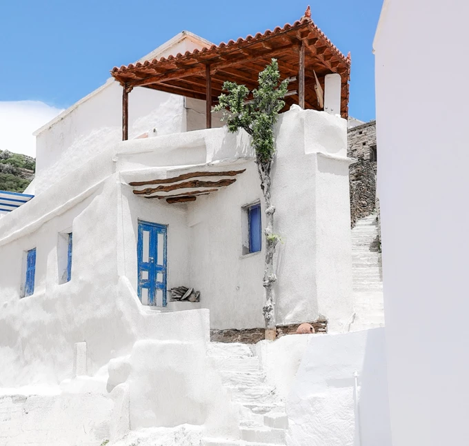 Άνδρος