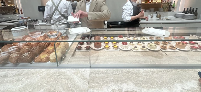 café louis vuitton