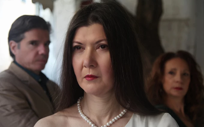 Είναι αυτή η Δεσποινίς Τζούλια;