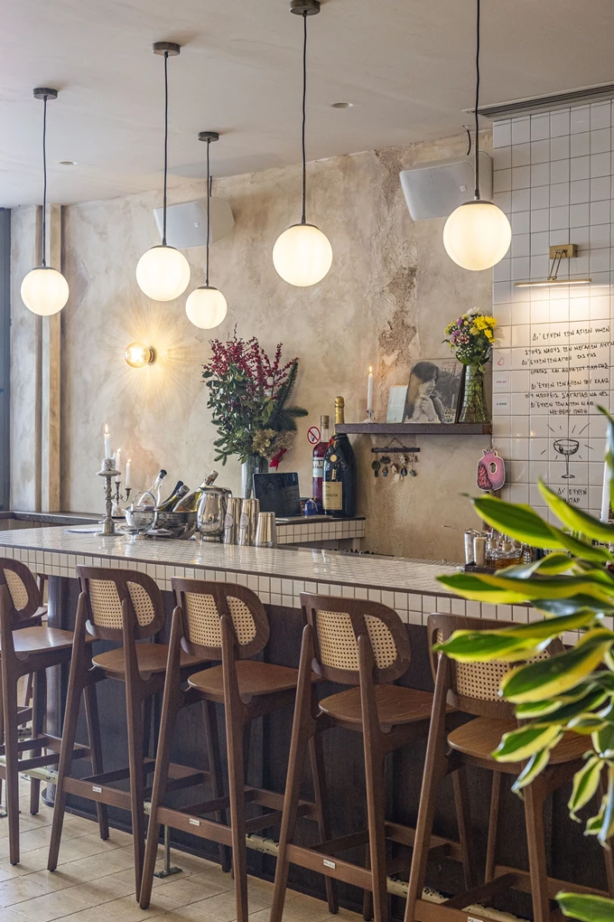 Το μπαρ Δι’ Ευχών στο Μετς 14