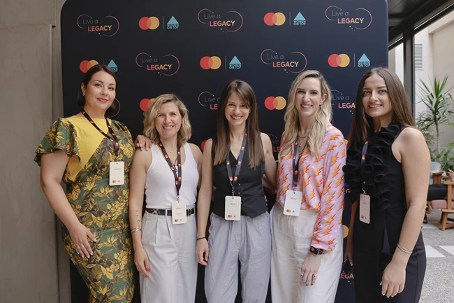 Η Mastercard και το Women On Top