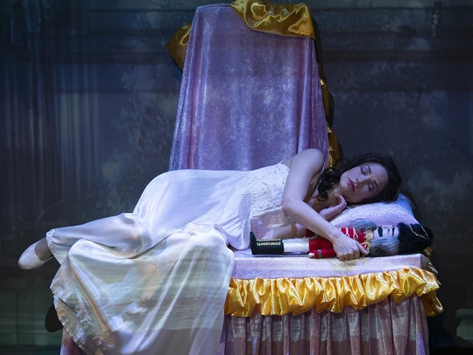 ΘΕΑΤΡΟ ΓΙΑ ΟΛΗ ΤΗΝ ΟΙΚΟΓΕΝΕΙΑ - Καρυοθραύστης, το μιούζικαλ των Χριστουγέννων