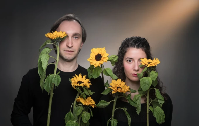 Το έργο των δύο χαρακτήρων