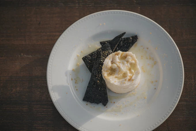 Μπαλκόνι στις Κυκλάδες /Καρέας / Εστιατόρια, ταβέρνες και ουζερί για ψάρι