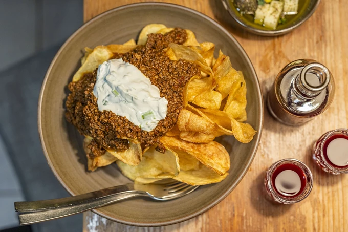 Το εστιατόριο Θάμα Μεζέ στον Χολαργό 6