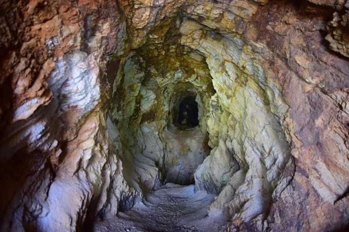 Πρασοβούνια Αντίπαρος