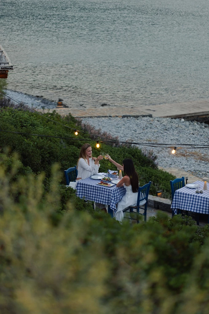 Blue Door Taverna Ελούντα, Κρήτη