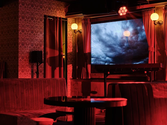 Το Doors στο Κολωνάκι 14