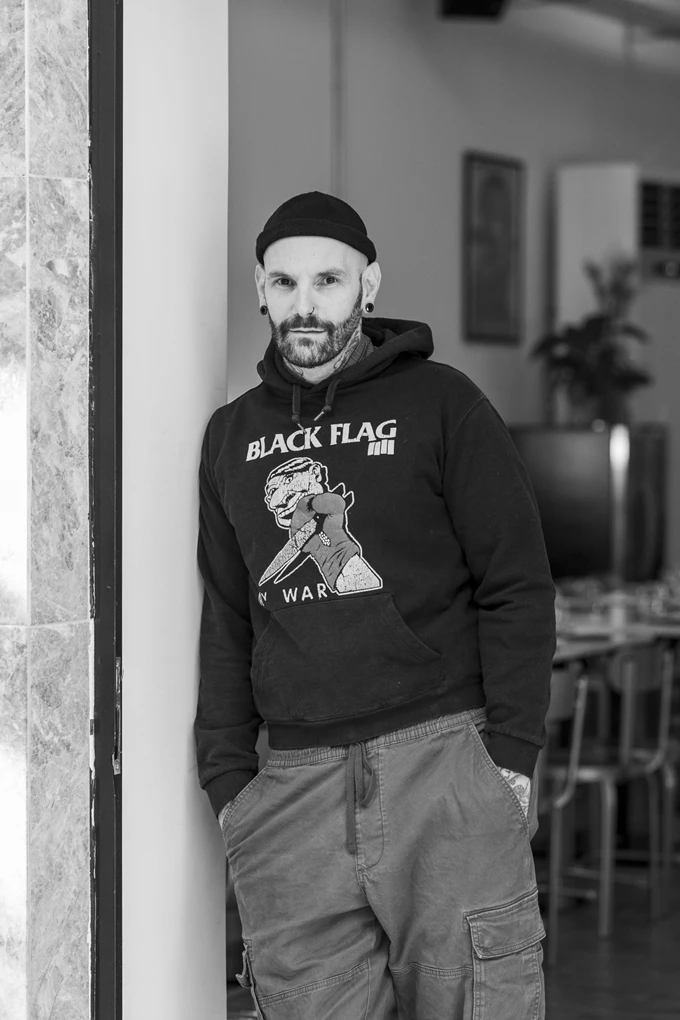 ο σεφ Χρήστος Τσακίρης στο Ράντικαλ στην Κυψέλη