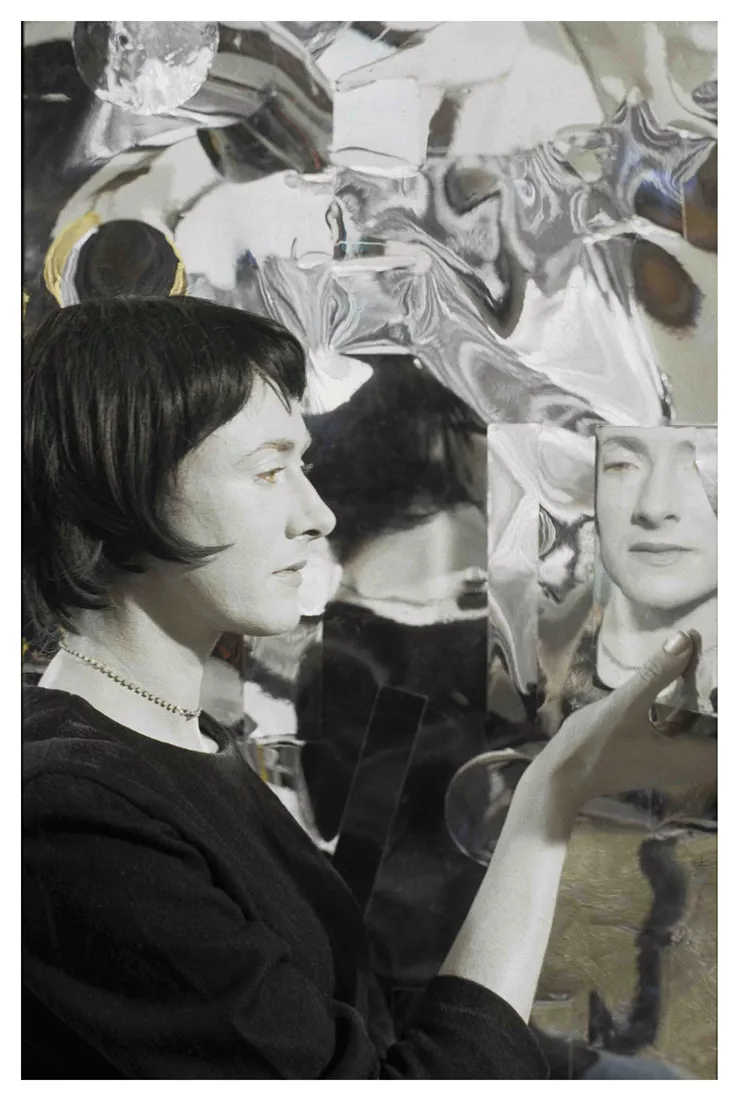Sadie Murdoch, Reich in Reverse, 2005