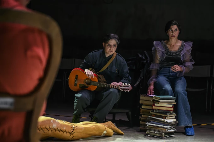 Σκίτσο 4 | Μετά-ανθρώπινη γλώσσα (ΑΙ)