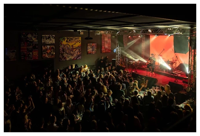 Φοίβος Δεληβοριάς