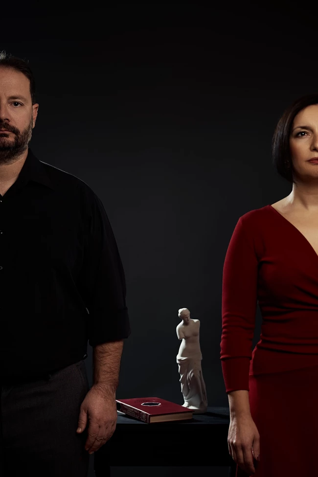 Μικρά Συζυγικά Εγκλήματα