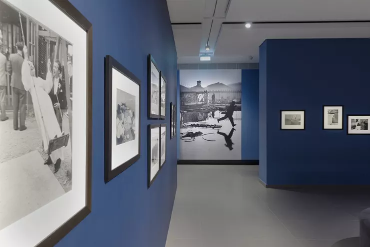 Άποψη του αφιερώματος στον Henri Cartier-Bresson που παρουσιάζεται στο Ίδρυμα Βασίλη &amp; Ελίζας Γουλανδρή