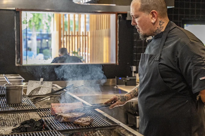 Το εστιατόριο Medouli στην Αργυρούπολη 5